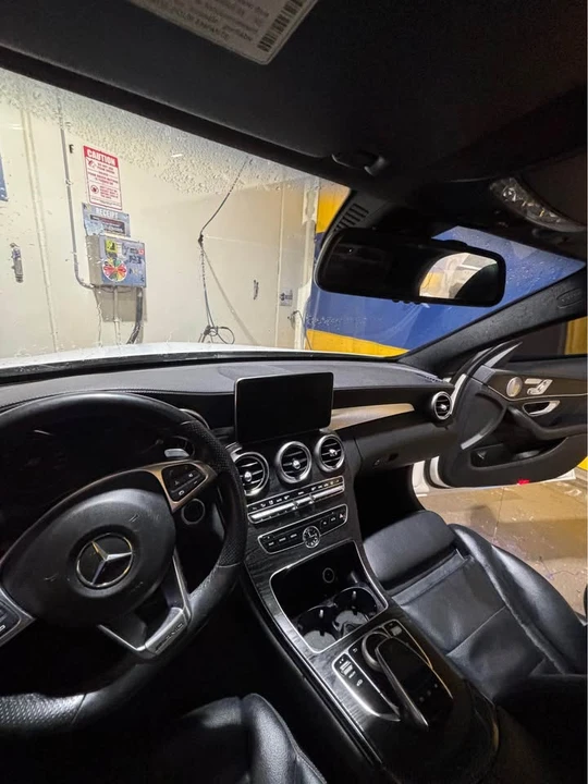 2016 Mercedes-Benz W205 C-Class - Image 14 of 15