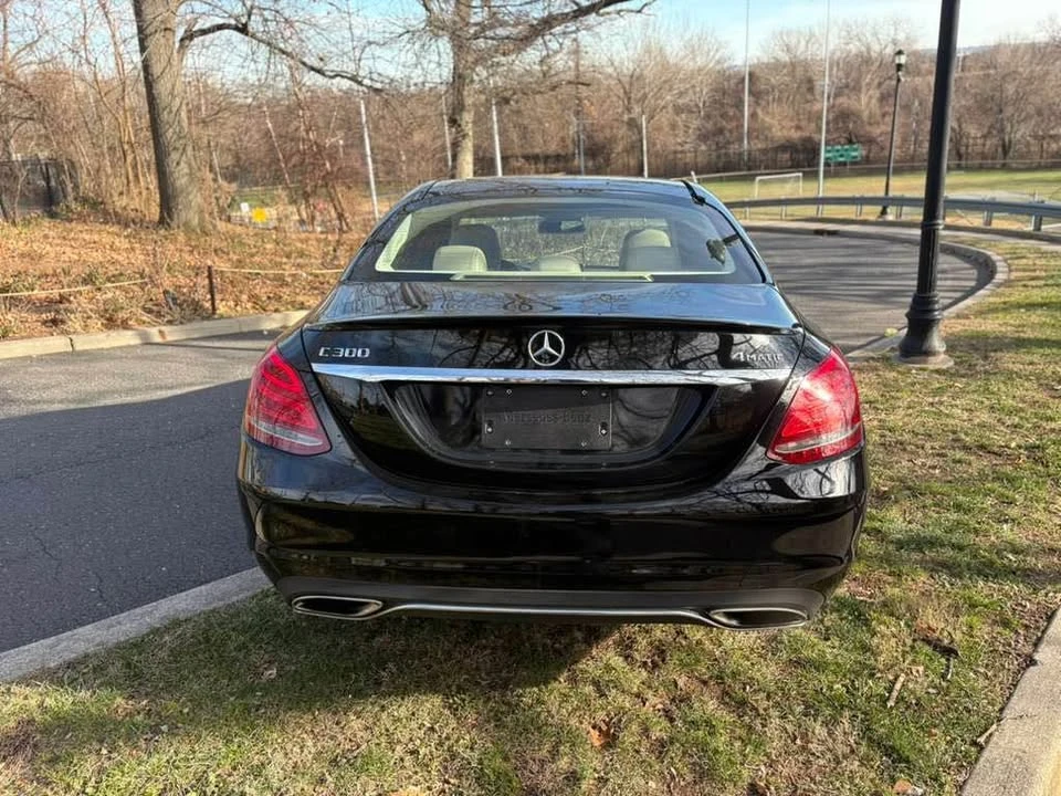 2016 Mercedes-Benz W205 C-Class - Image 4 of 8