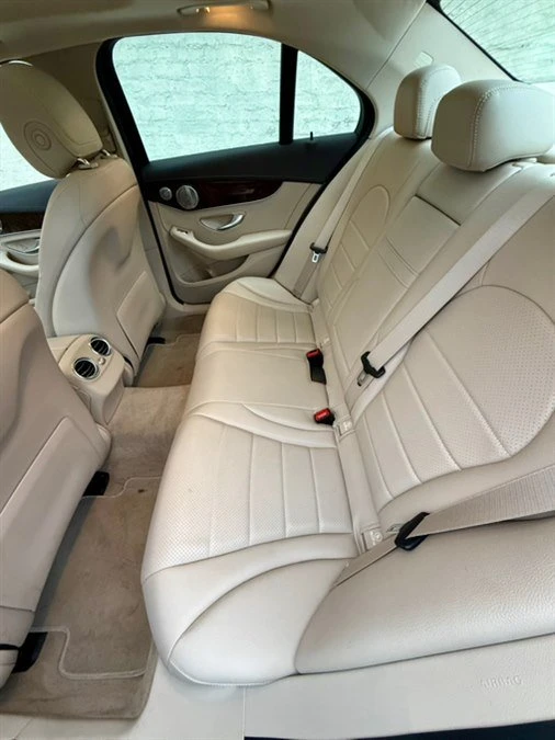 2016 Mercedes-Benz W205 C-Class - Image 8 of 19
