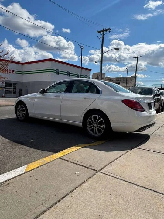 2016 Mercedes-Benz W205 C-Class - Image 6 of 16