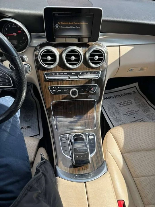 2016 Mercedes-Benz W205 C-Class - Image 9 of 16