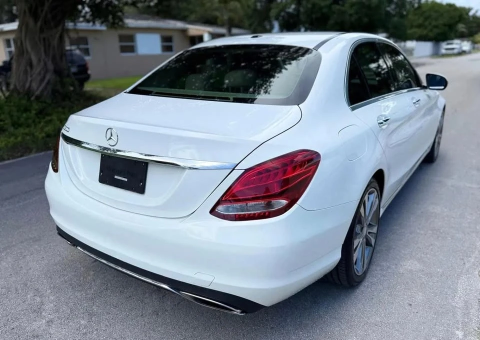 2016 Mercedes-Benz W205 C-Class - Image 9 of 18