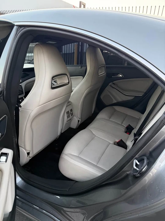 2016 Mercedes-Benz W205 C-Class - Image 8 of 8