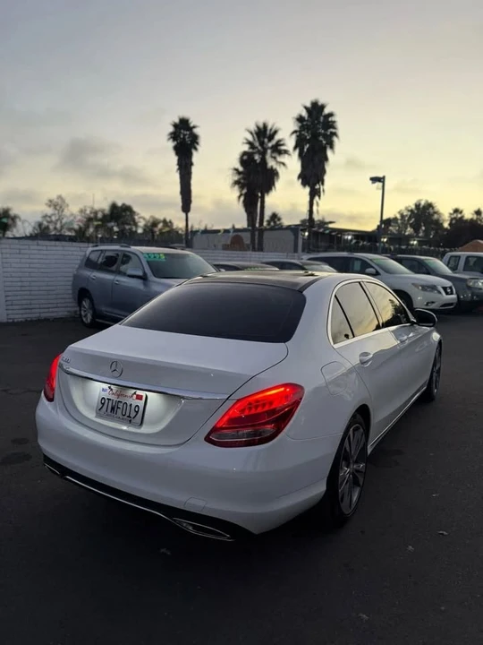 2016 Mercedes-Benz W205 C-Class - Image 5 of 11