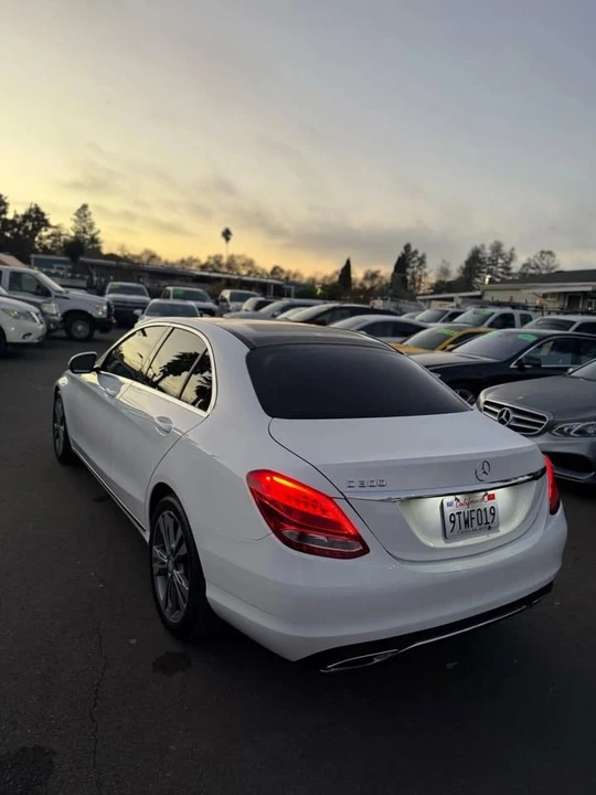 2016 Mercedes-Benz W205 C-Class - Image 6 of 11