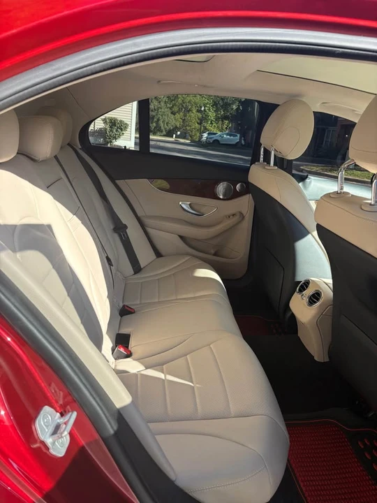 2016 Mercedes-Benz W205 C-Class - Image 8 of 16