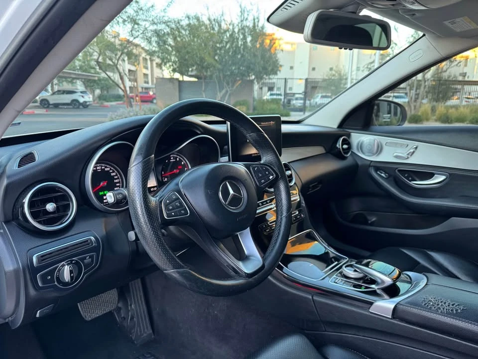 2016 Mercedes-Benz W205 C-Class - Image 9 of 16