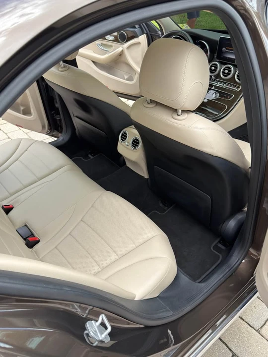 2016 Mercedes-Benz W205 C-Class - Image 12 of 20