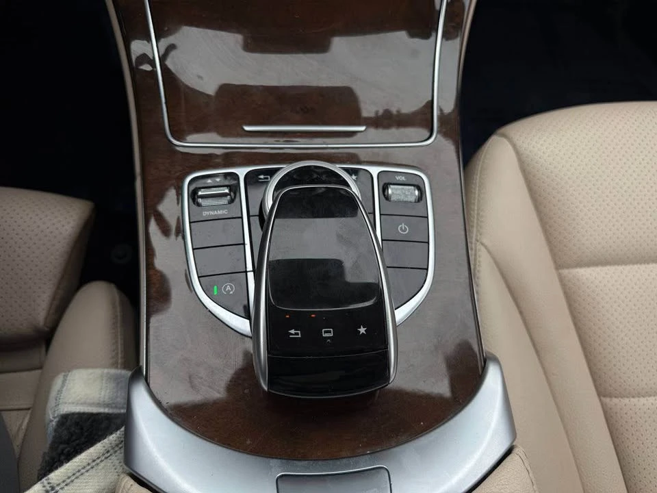 2016 Mercedes-Benz W205 C-Class - Image 12 of 19