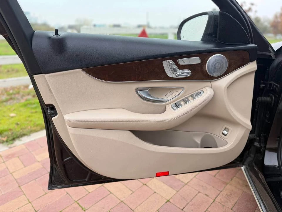 2016 Mercedes-Benz W205 C-Class - Image 9 of 19