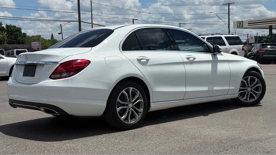 2016 Mercedes-Benz W205 C-Class - Image 2 of 17