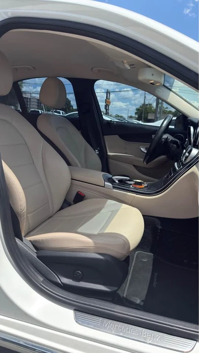 2016 Mercedes-Benz W205 C-Class - Image 9 of 17