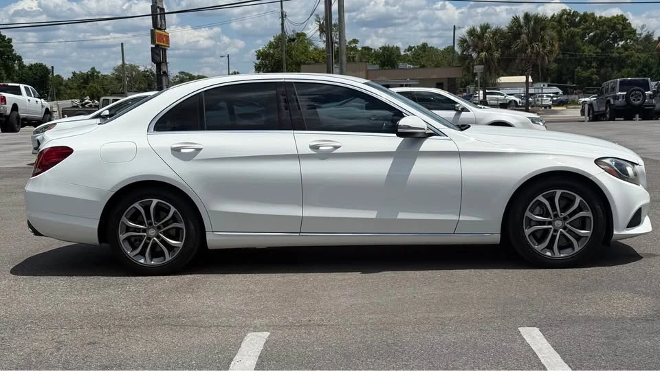 2016 Mercedes-Benz W205 C-Class - Image 7 of 17