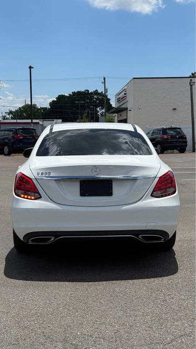 2016 Mercedes-Benz W205 C-Class - Image 8 of 17