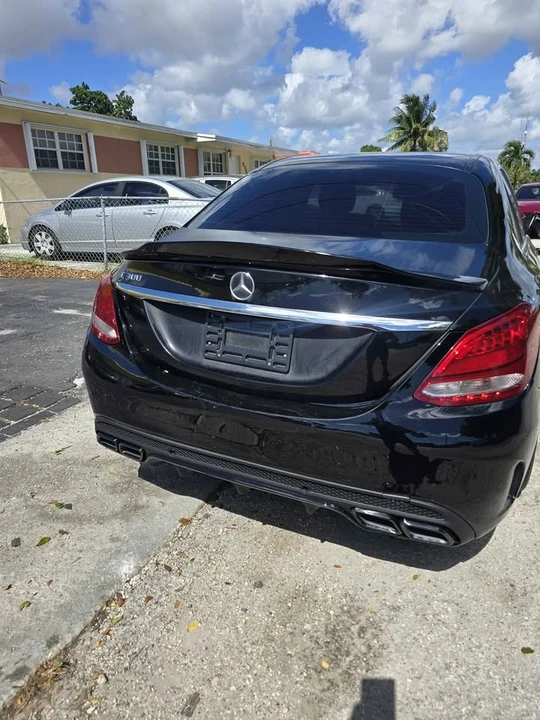 2016 Mercedes-Benz W205 C-Class - Image 5 of 11