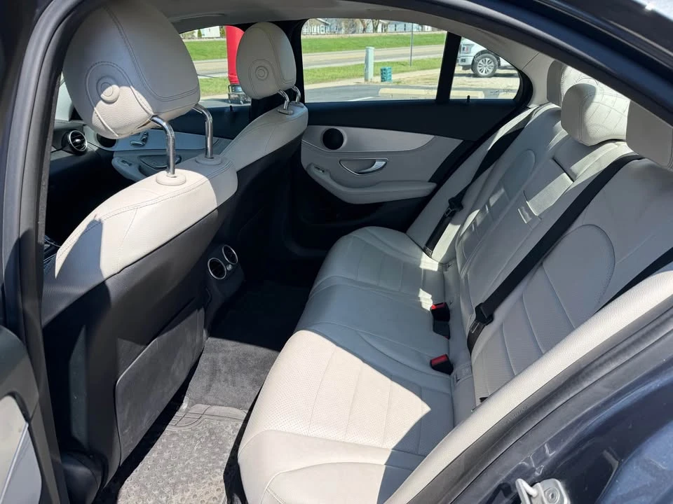 2016 Mercedes-Benz W205 C-Class - Image 9 of 15