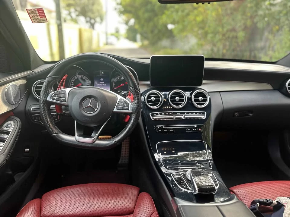 2016 Mercedes-Benz W205 C-Class - Image 10 of 15