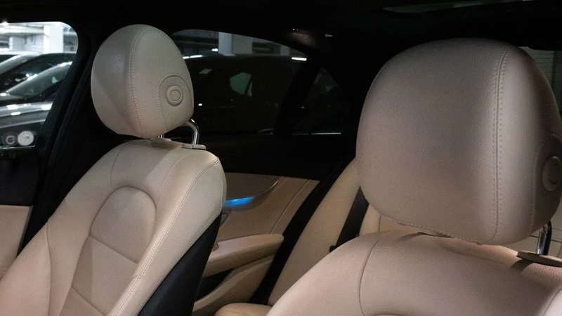 2016 Mercedes-Benz W205 C-Class - Image 6 of 17