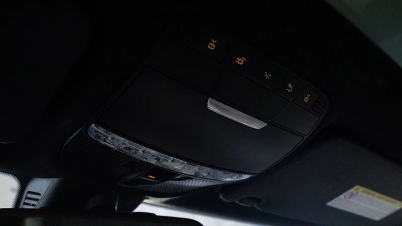 2016 Mercedes-Benz W205 C-Class - Image 16 of 17
