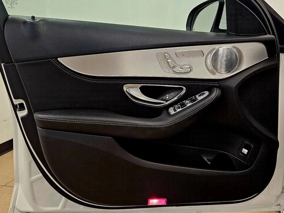 2016 Mercedes-Benz W205 C-Class - Image 12 of 20