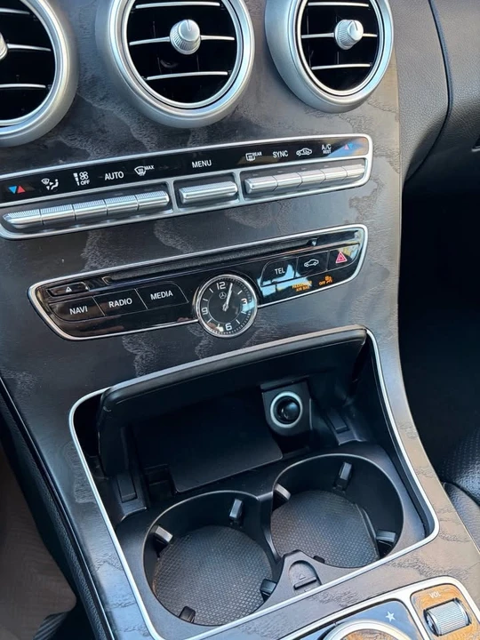 2016 Mercedes-Benz W205 C-Class - Image 14 of 17