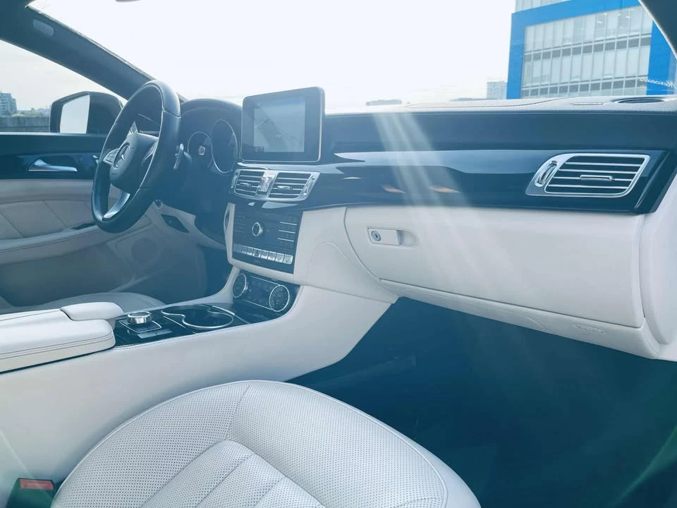 2016 Mercedes-Benz C218 CLS-Class - Image 10 of 19