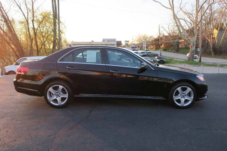 2016 Mercedes-Benz W212 E-Class - Image 4 of 20