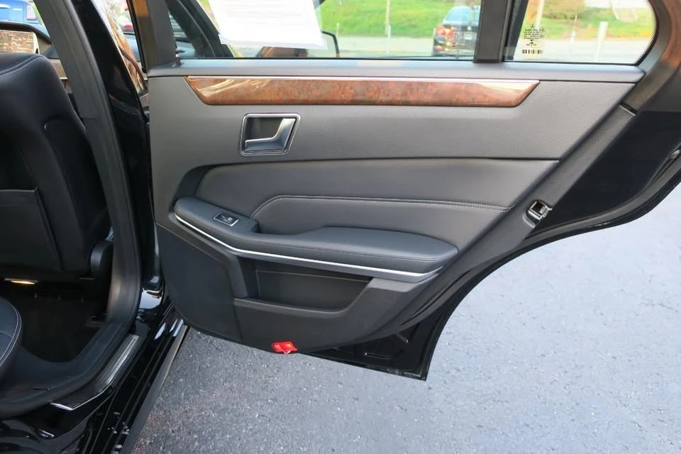 2016 Mercedes-Benz W212 E-Class - Image 16 of 20