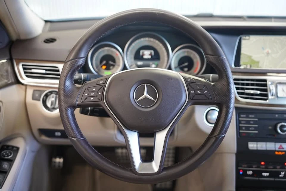 2016 Mercedes-Benz W212 E-Class - Image 12 of 20