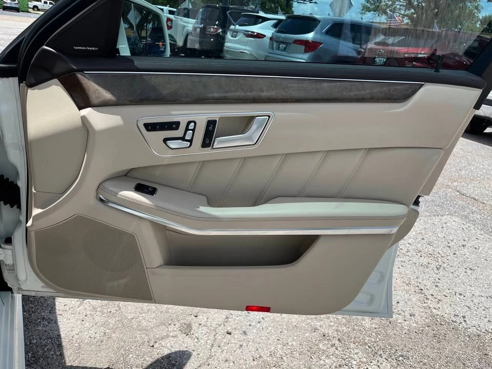2016 Mercedes-Benz W212 E-Class - Image 12 of 18
