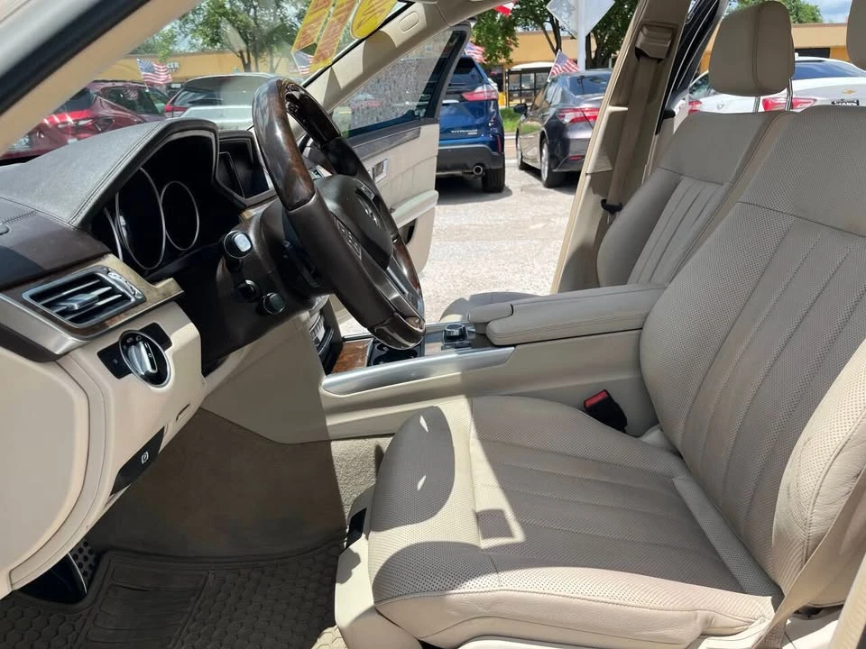 2016 Mercedes-Benz W212 E-Class - Image 15 of 18