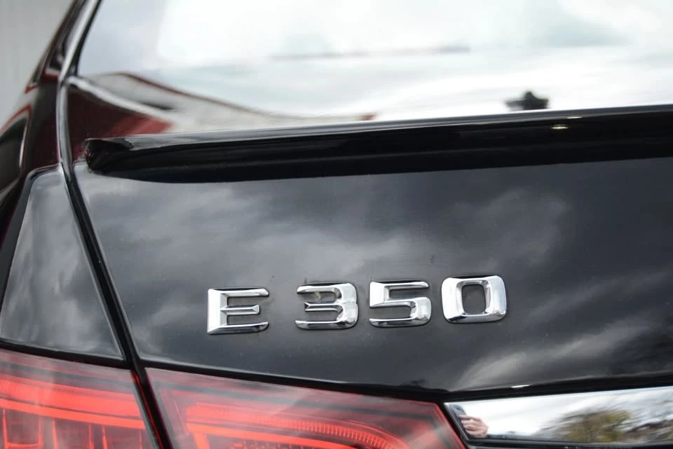 2016 Mercedes-Benz W212 E-Class - Image 9 of 18