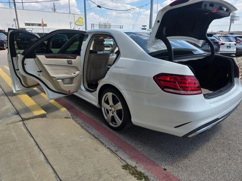 2016 Mercedes-Benz W212 E-Class - Image 14 of 17