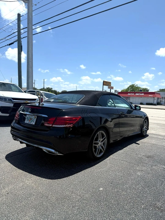 2016 Mercedes-Benz W212 E-Class - Image 13 of 19