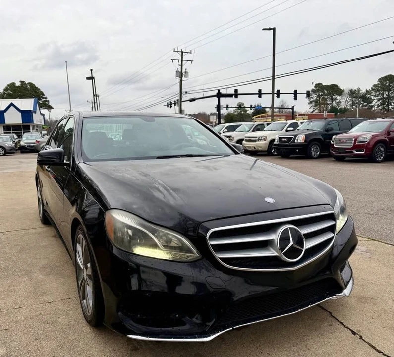 2016 Mercedes-Benz W212 E-Class - Image 3 of 20