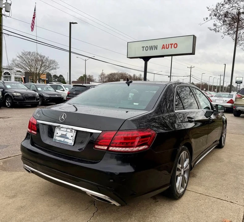 2016 Mercedes-Benz W212 E-Class - Image 6 of 20