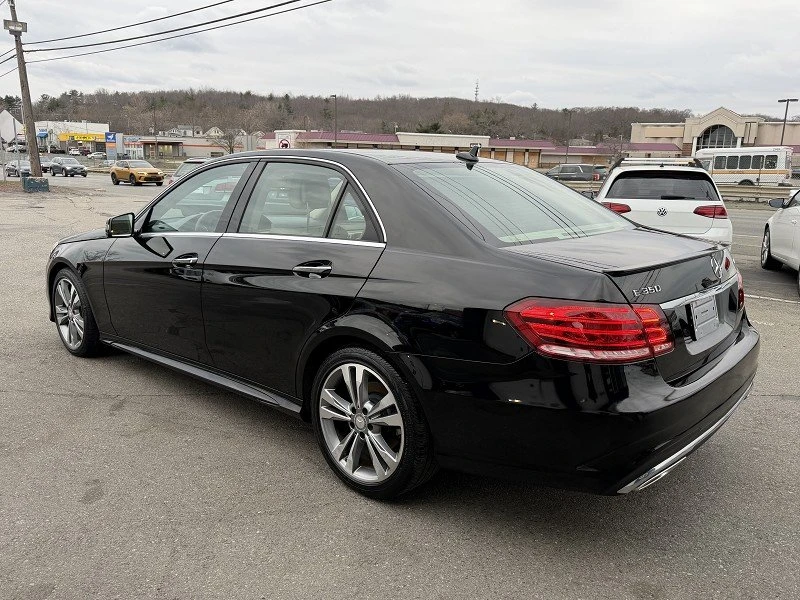 2016 Mercedes-Benz W212 E-Class - Image 3 of 20