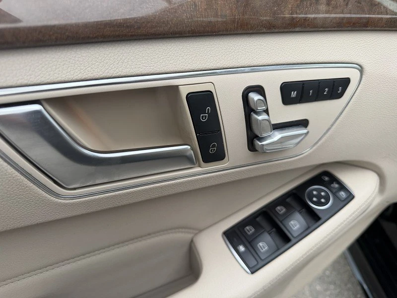 2016 Mercedes-Benz W212 E-Class - Image 14 of 20