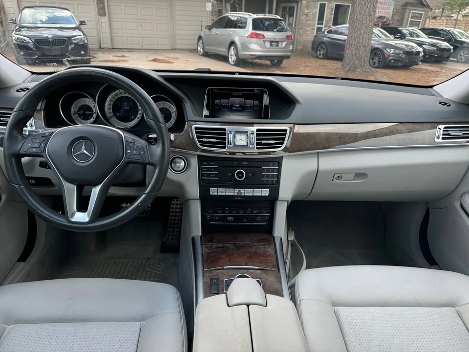 2016 Mercedes-Benz W212 E-Class - Image 12 of 20