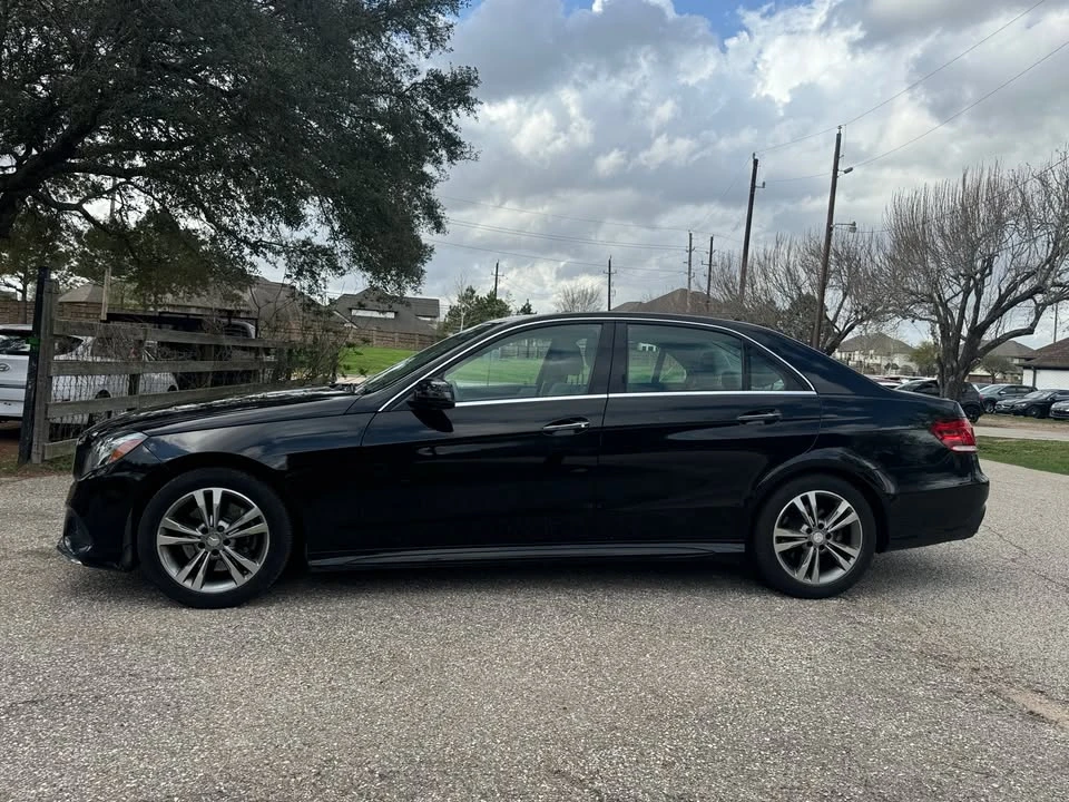 2016 Mercedes-Benz W212 E-Class - Image 2 of 20