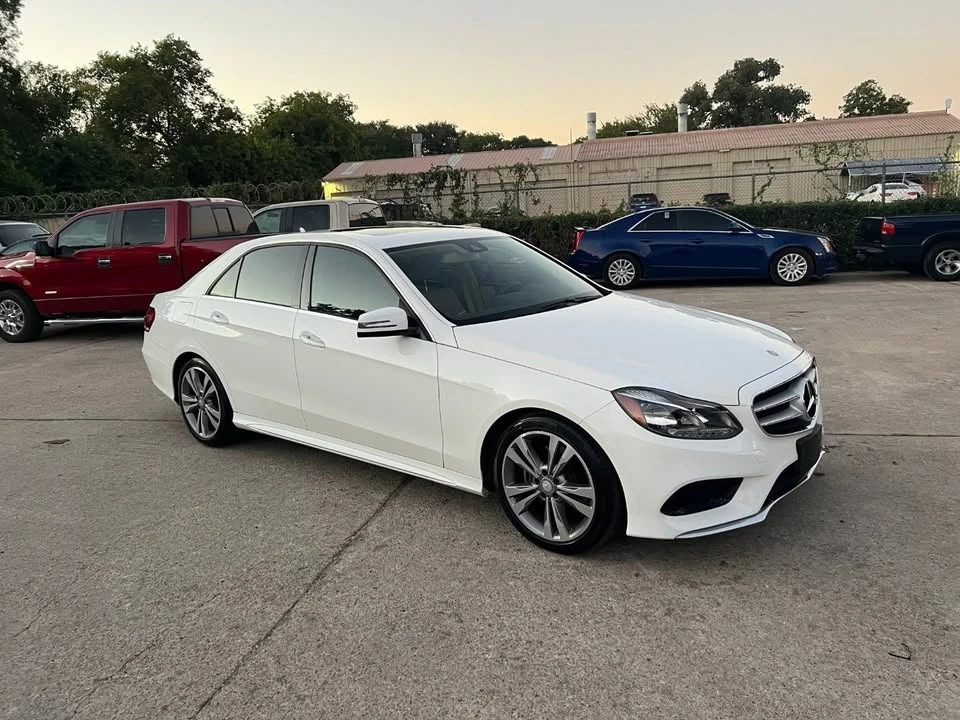 2016 Mercedes-Benz W212 E-Class - Image 3 of 20