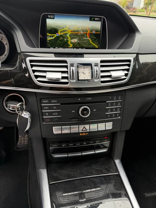2016 Mercedes-Benz W212 E-Class - Image 11 of 20