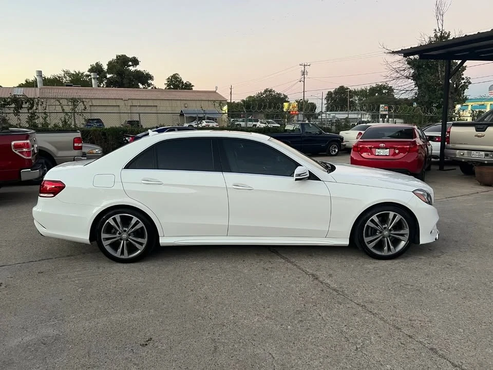 2016 Mercedes-Benz W212 E-Class - Image 6 of 20