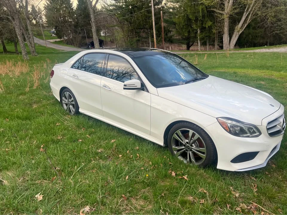 2016 Mercedes-Benz W212 E-Class - Image 2 of 3