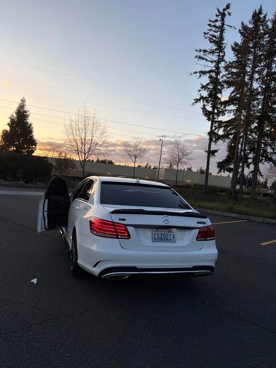 2016 Mercedes-Benz W212 E-Class - Image 3 of 11