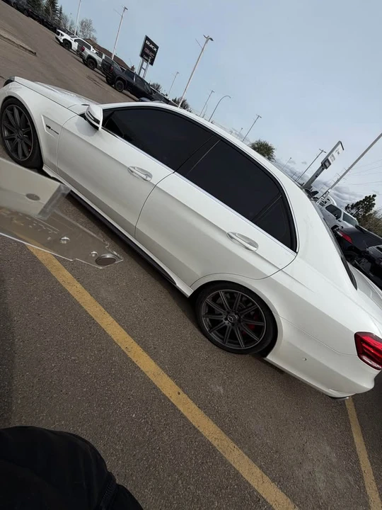 2016 Mercedes-Benz W212 E-Class - Image 4 of 9
