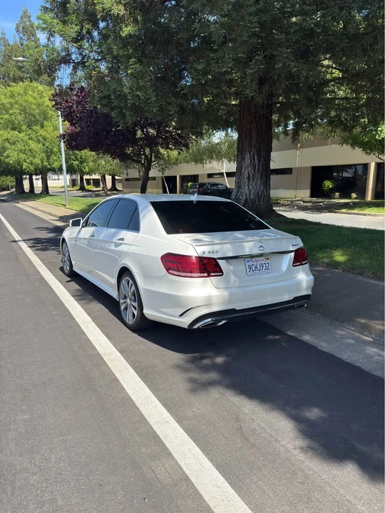 2016 Mercedes-Benz W212 E-Class - Image 4 of 11