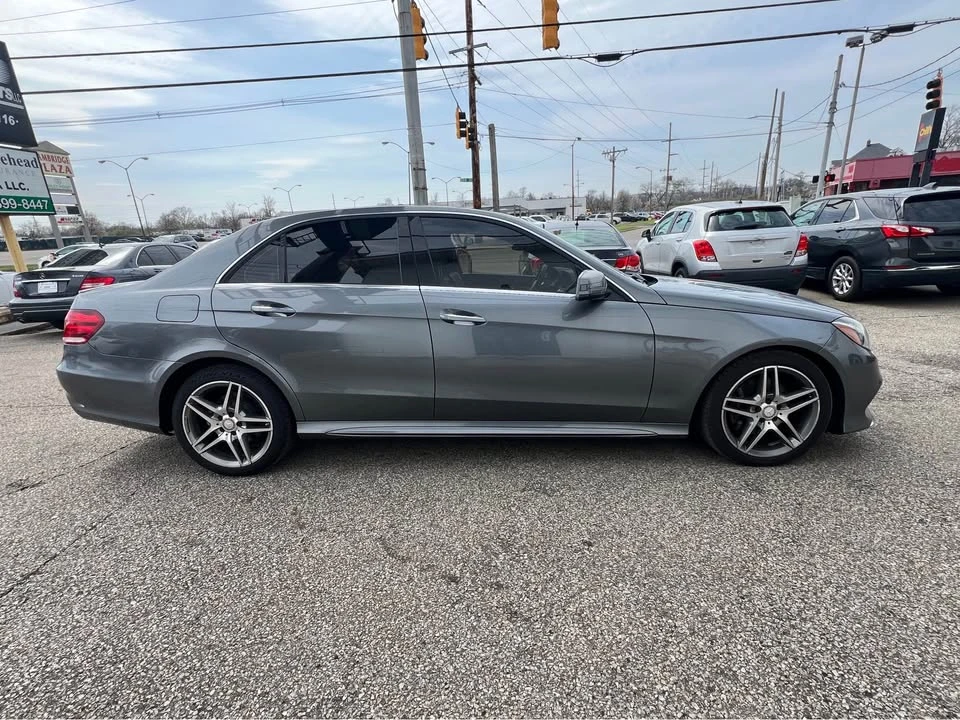 2016 Mercedes-Benz W212 E-Class - Image 14 of 19