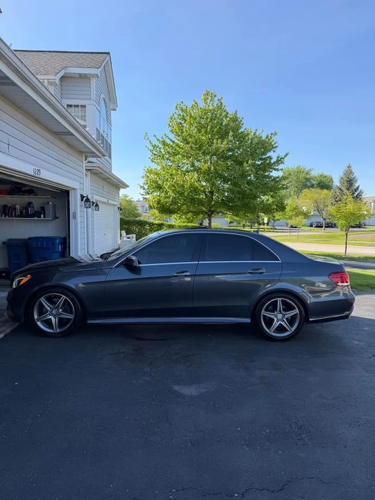 2016 Mercedes-Benz W212 E-Class - Image 3 of 20