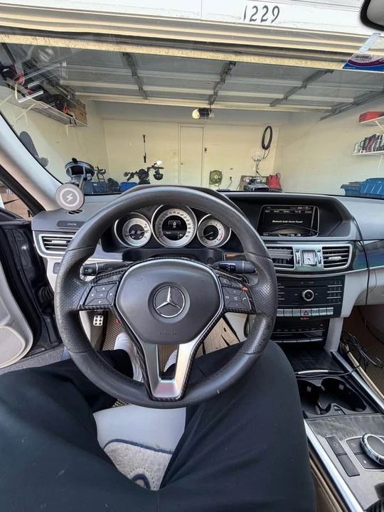 2016 Mercedes-Benz W212 E-Class - Image 11 of 20